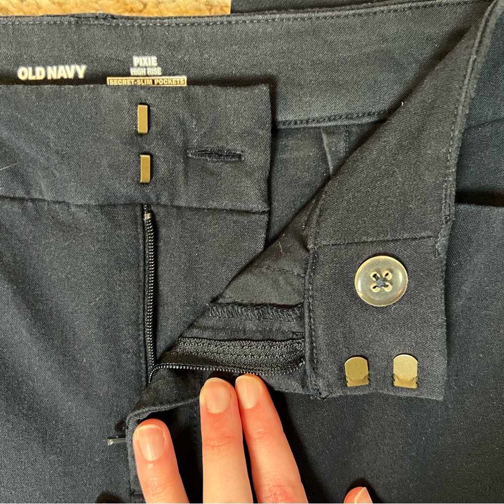 Old Navy Pixie High Rise Pants in Navy Blue - Picture 5 of 7